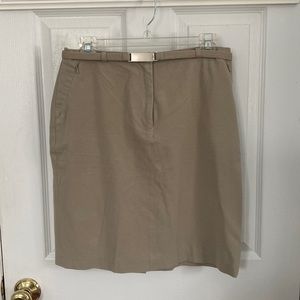 4 for $20 ANN TAYLOR SELF BELTED SKIRT WITH STRETCH